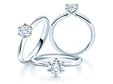 Solitaire rings - classic with one diamond 