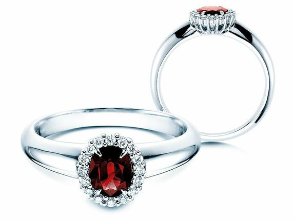 Engagement rings with ruby and diamond