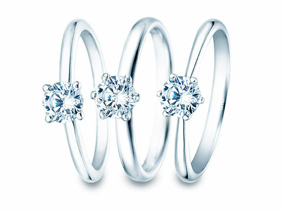Buy solitaire rings with diamond 
