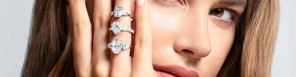 engagement rings with lab diamonds