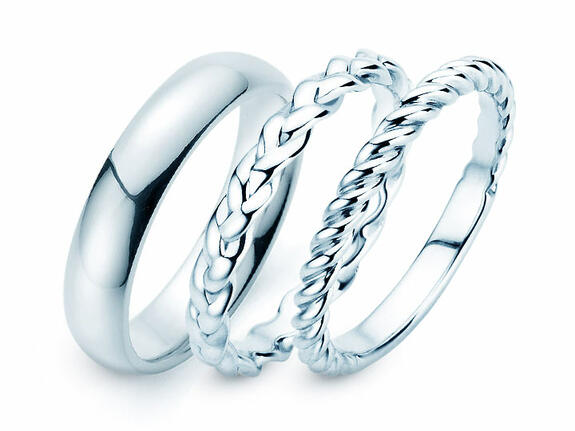 Rings without gemstones for men and women