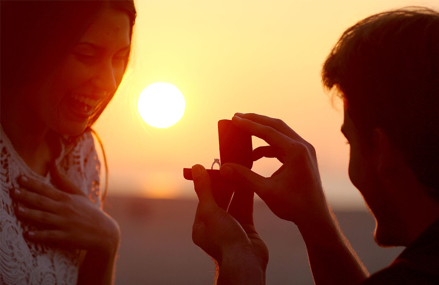 Proposal on the beach 