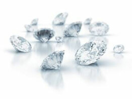 Diamonds: The 4 C's as a quality feature 