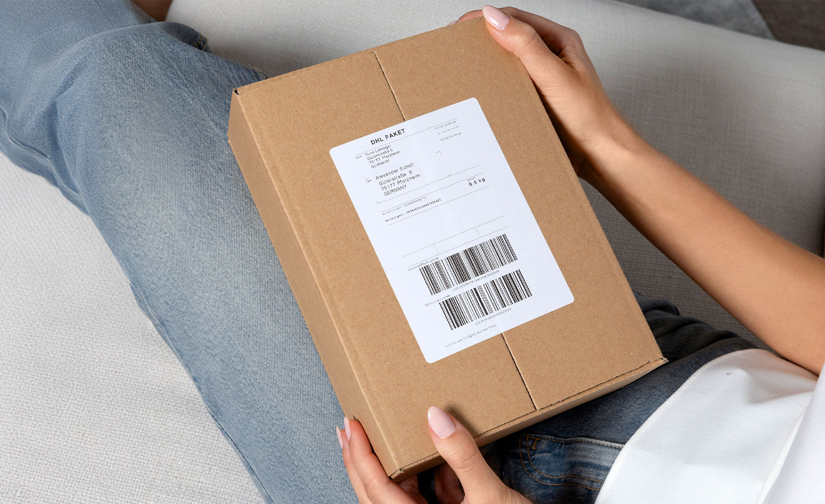 Discreet shipping in a plain shipping box