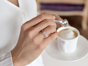 Engagement ring Romance in 14K white gold with diamond 2.50ct H/SI