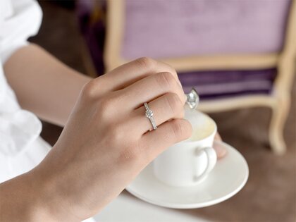 Engagement ring Classic Pavé in white gold