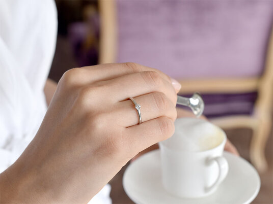 Engagement ring Melody in silver 925/- with lab-grown diamond 0.15ct