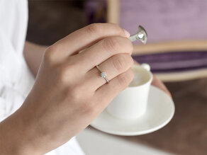 Engagement ring Spirit in 18K white gold with lab-grown diamond 0.50ct E/VS
