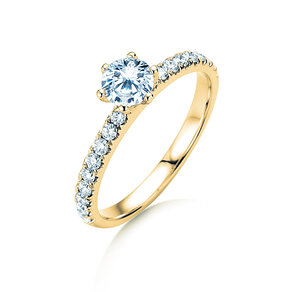 Engagement ring Classic Pavé in yellow gold