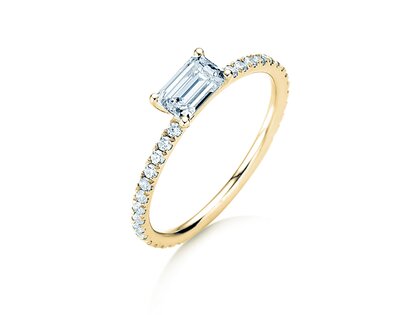 Engagement ring Emerald-Cut in yellow gold