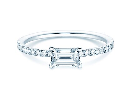 Engagement ring Emerald-Cut