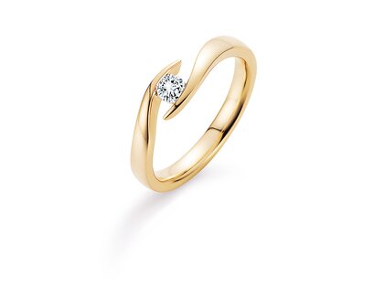 Engagement ring Twist in 9K yellow gold with lab-grown diamond 0.15ct E/VS