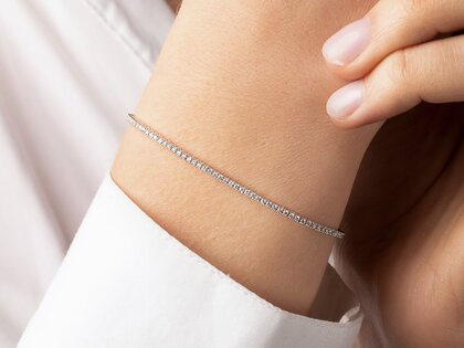 Tennis Bracelet Modern in 18K white gold with 98 natural diamonds 1.02ct G/SI, 17cm