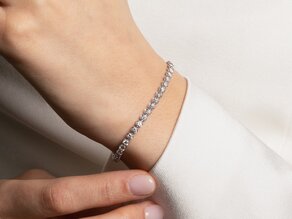 Tennis Bracelet in 18K white gold with 43 diamonds 4.7ct G/SI, 17cm