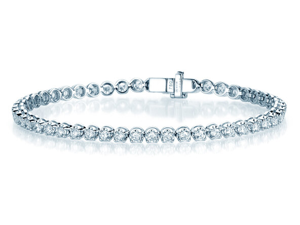 Tennis Bracelet in 18K white gold with 43 diamonds 4.7ct G/SI, 17cm