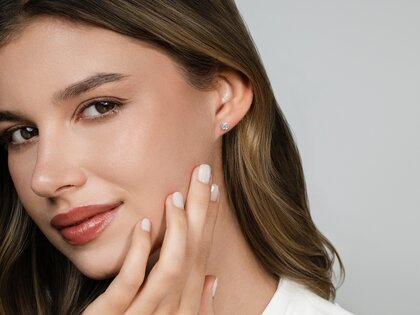 Ear studs Classic