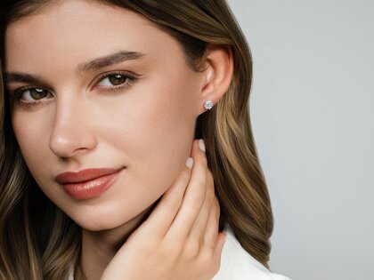 Ear studs Classic 14K white gold diamonds 1.50ct G/SI
