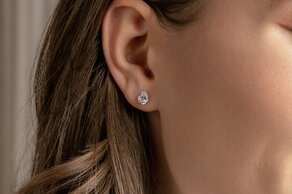 Ear studs Diamond Drop in 9K white gold with diamonds 2.00ct G/SI