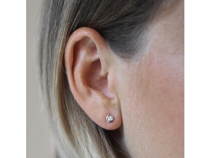 Studs Eternal Lab-grown diamond in 14K white gold with lab-grown diamonds 0.20ct E/VS