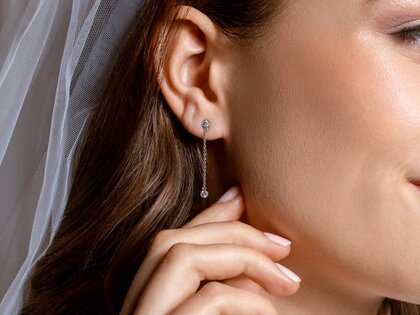 Ear studs Leon