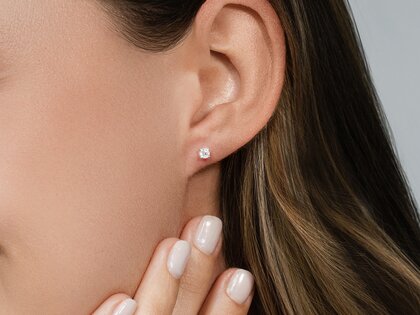 Ear studs Modern in 14K yellow gold with diamonds 0.20ct G/SI