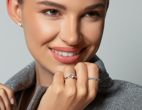 Engagement ring Trinity in 14K white gold polished