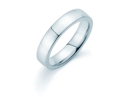 Ring for men Modern 5mm in 18K white gold polished