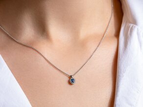 Pendant Jolie in 14K white gold with sapphire 0.25ct and diamonds 0.07ct