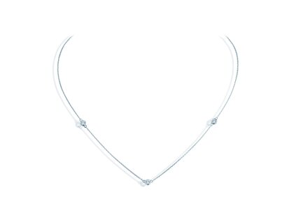 Collier Leon