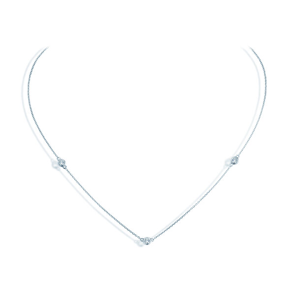 Collier Leon