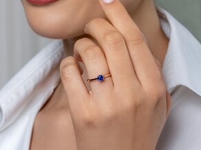 Birthstone ring Classic 4 September in 14K yellow gold with sapphire 0.10ct