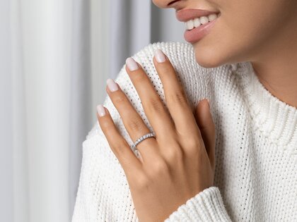 Engagement ring Dusk in 9K yellow gold with diamonds 0.96ct G/SI