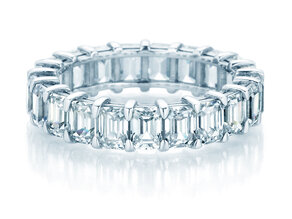 Engagement ring Emerald Cut Eternity in 9K white gold with lab-grown diamonds 2.00ct E/VS