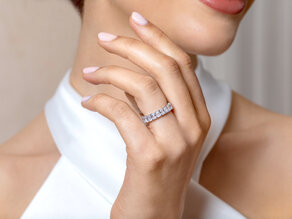 Engagement ring Emerald Cut Eternity in 14K white gold with lab-grown diamonds 4.20ct E/VS
