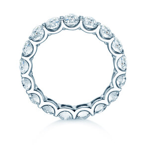 Engagement ring Oval Cut Infinity in 14K white gold with lab-grown diamonds 1.84ct E/VS