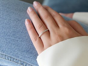 Engagement ring V-Eternity in 14K white gold with diamonds 0.22ct G/SI