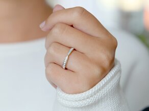 Engagement ring V-Eternity in 14K white gold with diamonds 0.30ct G/SI