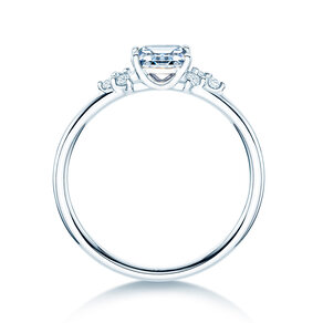 Engagement ring Blossom Emerald