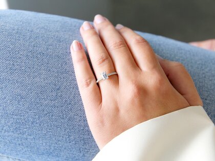 Engagement ring Elaine in 14K white gold with diamonds 0.86ct G/VS