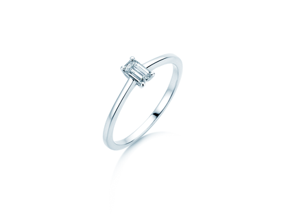 Engagement ring Emerald Cross in 9K white gold with lab-grown diamond 0.50ct E/VS