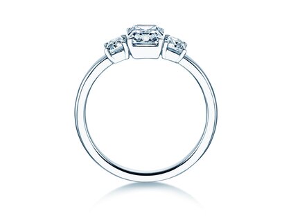 Engagement ring Emerald Eden in 9K white gold with lab-grown diamonds 0.46ct E/VS