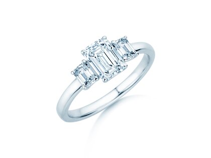 Engagement ring Emerald Eden in 9K white gold with lab-grown diamonds 0.46ct E/VS
