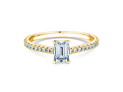 Engagement ring Emerald Pavé in yellow gold