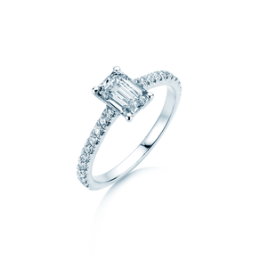Engagement ring Emerald Pavé in white gold