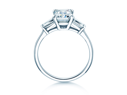 Engagement ring Emerald Tapered Baguette Lab-grown diamond