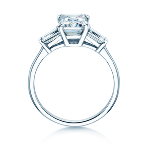 Engagement ring Emerald Tapered Baguette Lab-grown diamond