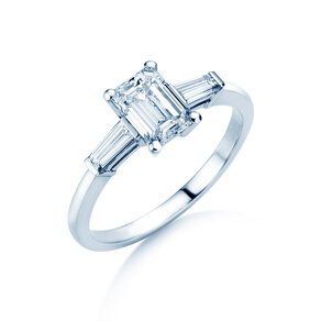Engagement ring Emerald Tapered Baguette in 14K white gold with lab-grown diamonds 0.41ct E/VS