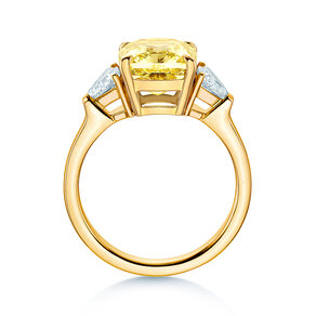 Engagement ring Fancy Yellow Trillion Radiance in 14K yellow gold with diamonds 4.20ct G/SI