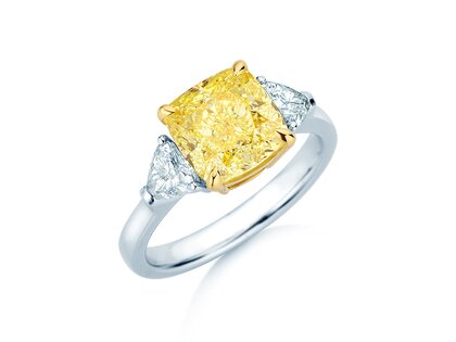 Engagement ring Fancy Yellow Trillion Radiance in 9K white gold with diamonds 4.20ct G/SI