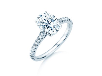 Engagement ring Oval Hidden Halo Pavé in 14K white gold with lab-grown diamonds 0.50ct E/VS